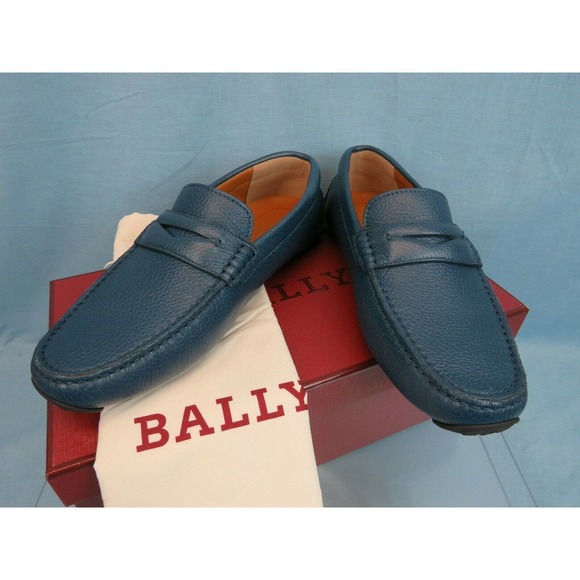 Loafers_&_Slip_Ons